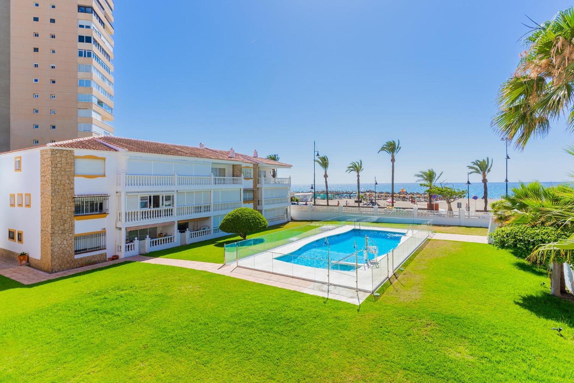 Torremolinos Playamar Primera Linea De Playa Urb. La Farola Экстерьер фото
