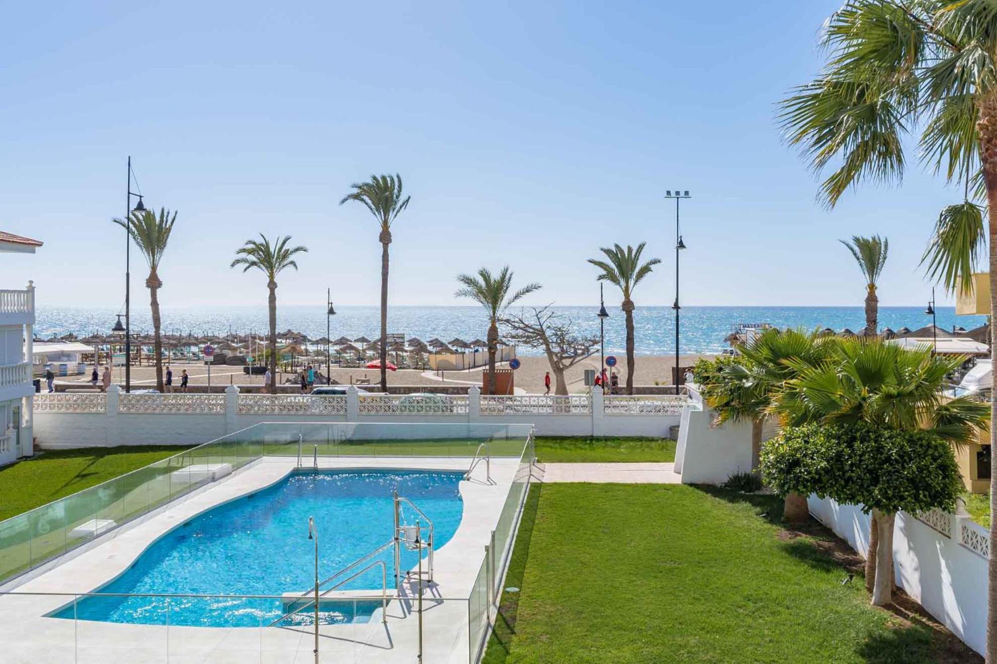 Torremolinos Playamar Primera Linea De Playa Urb. La Farola Экстерьер фото